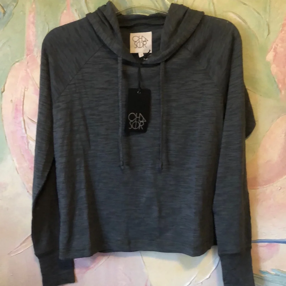 Chaser hooded shirt shirt size Small New!